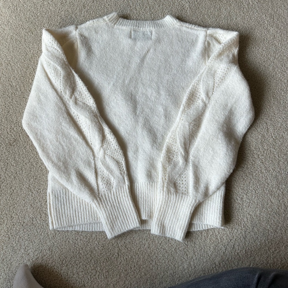Old Navy Cream Cable Knit Sweater